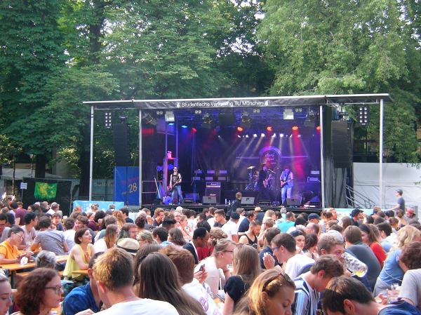 Tunix Open Air am Abend